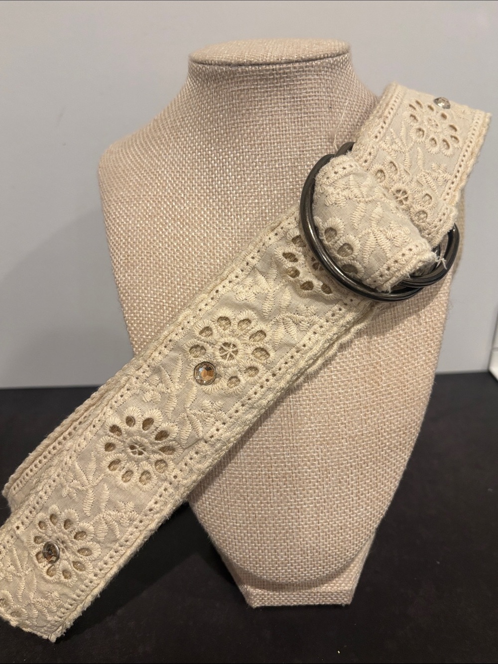 Boho Cream Eyelet Lace D-Ring Belt Embroidered Floral Cotton Wide Belt Sz M